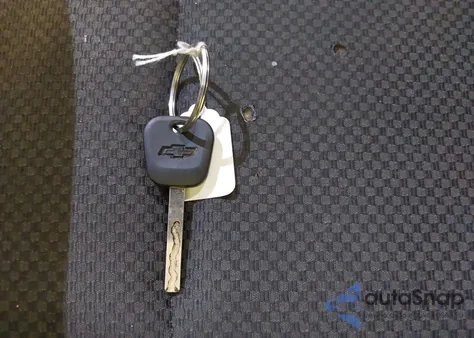 2018 Chevrolet Silverado 1500 2Lt from USA, damaged, VIN 2GCVKRECXJ1111393